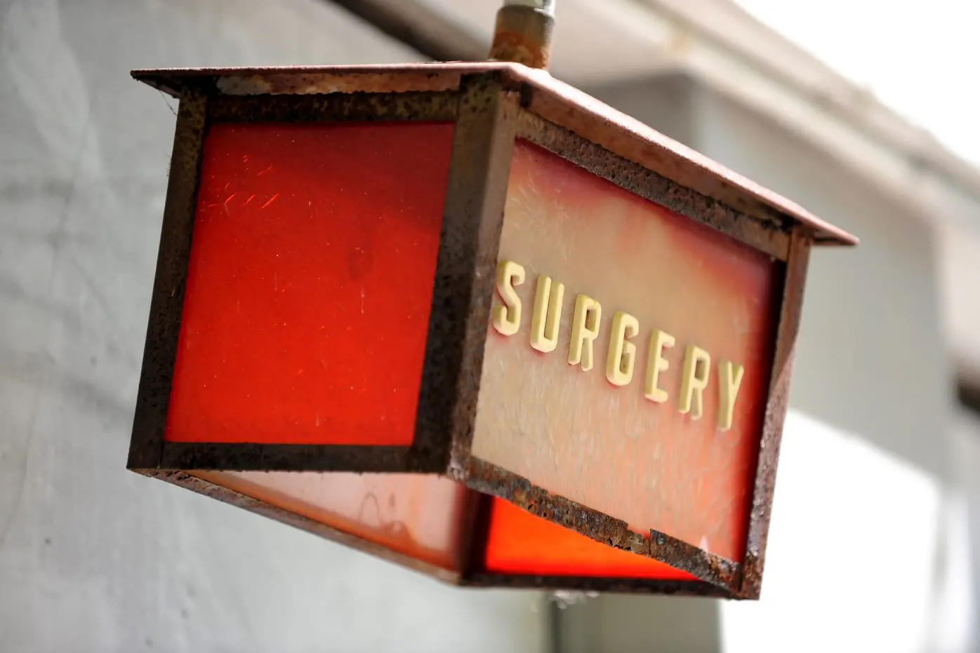 There are calls for better investment in rural GPs with extra specialist skills. Photo: AAP/Dan Himbrechts