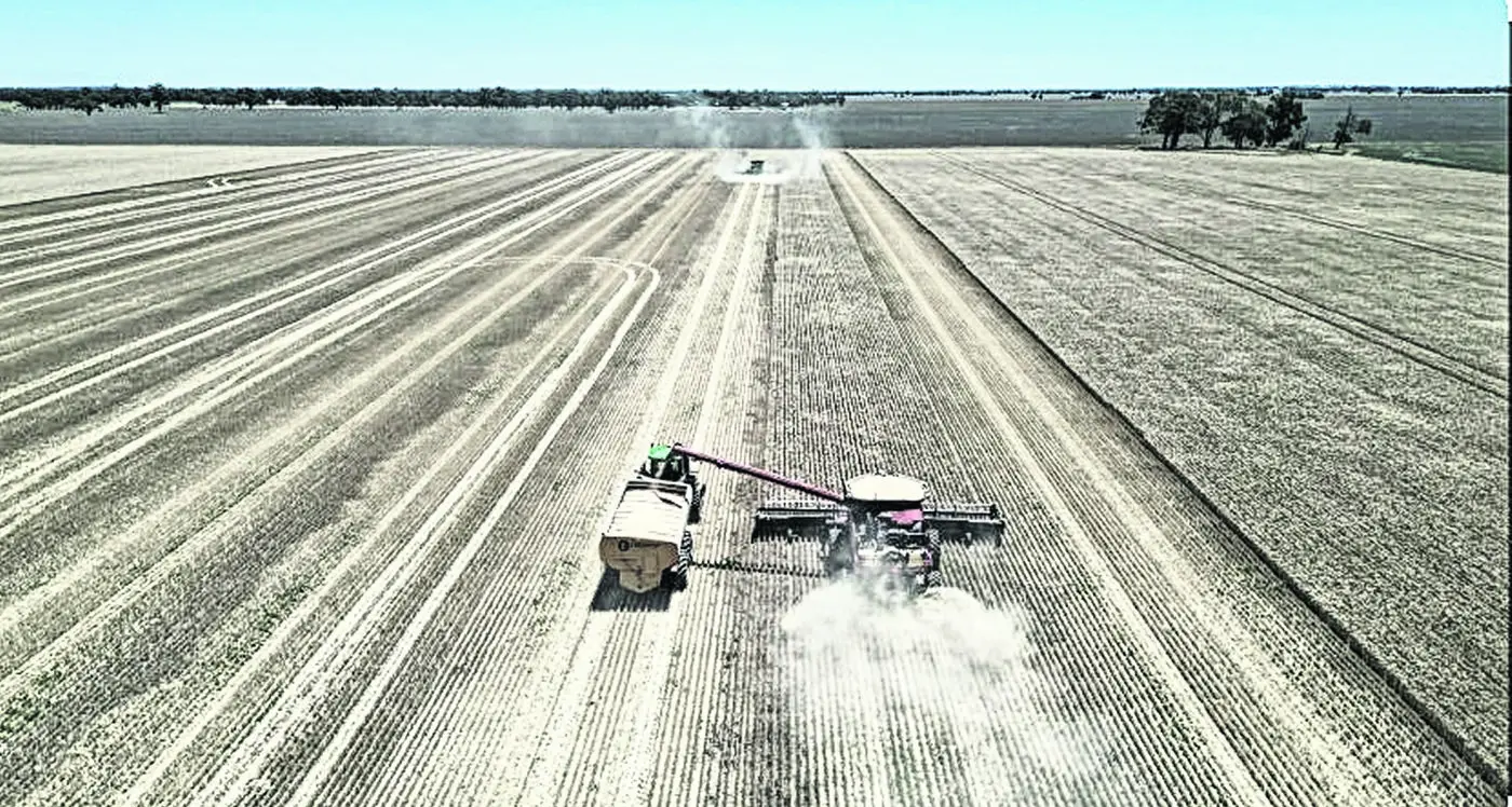 'Mixed outlook' delivers slight downturn in farmer confidence