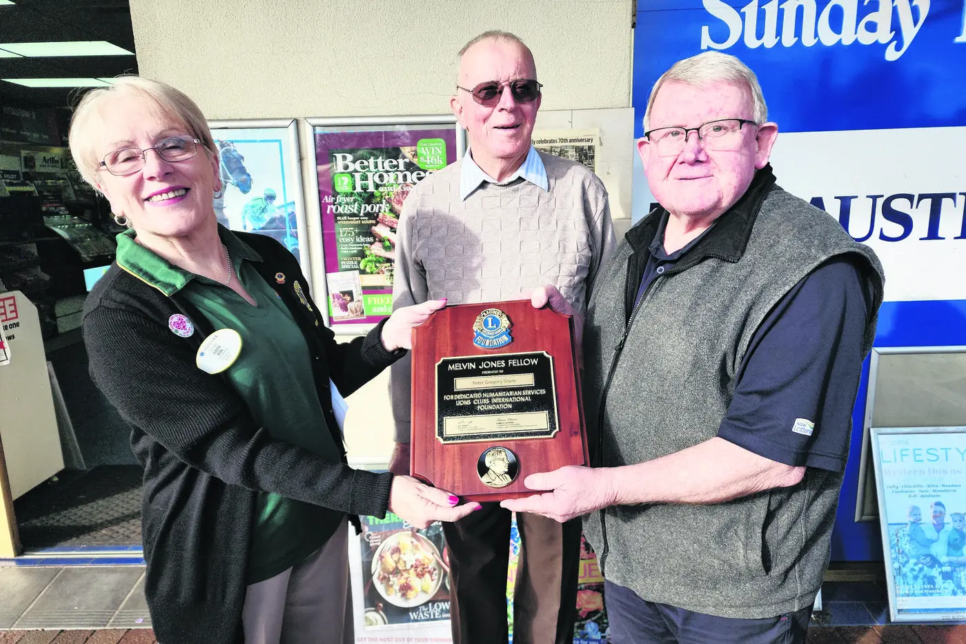 Lions district governor Diane Smith and Glen Stockings, Dubbo Lions Club president present Peter Snare with the Melvin Jones Award. Photos: Dubbo Photo News/Ken Smith