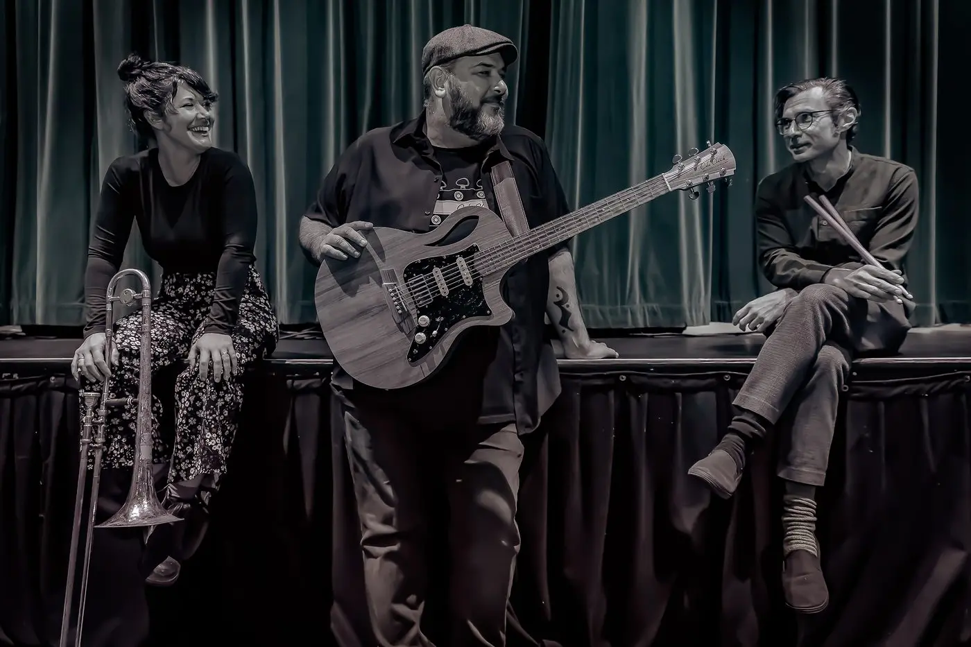 Lloyd Spiegel (centre) with his fellow talented trio members Lisa Baird (trombone) and Tim Burnham (drums). Photo: Supplied.