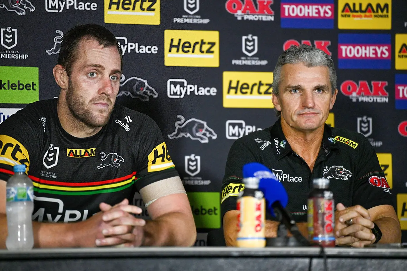 Penrith coach Ivan Cleary (right) believes Isaah Yeo (left) is one of rugby league\\'s greatest forwards. Photo: AAP/Dan Himbrechts