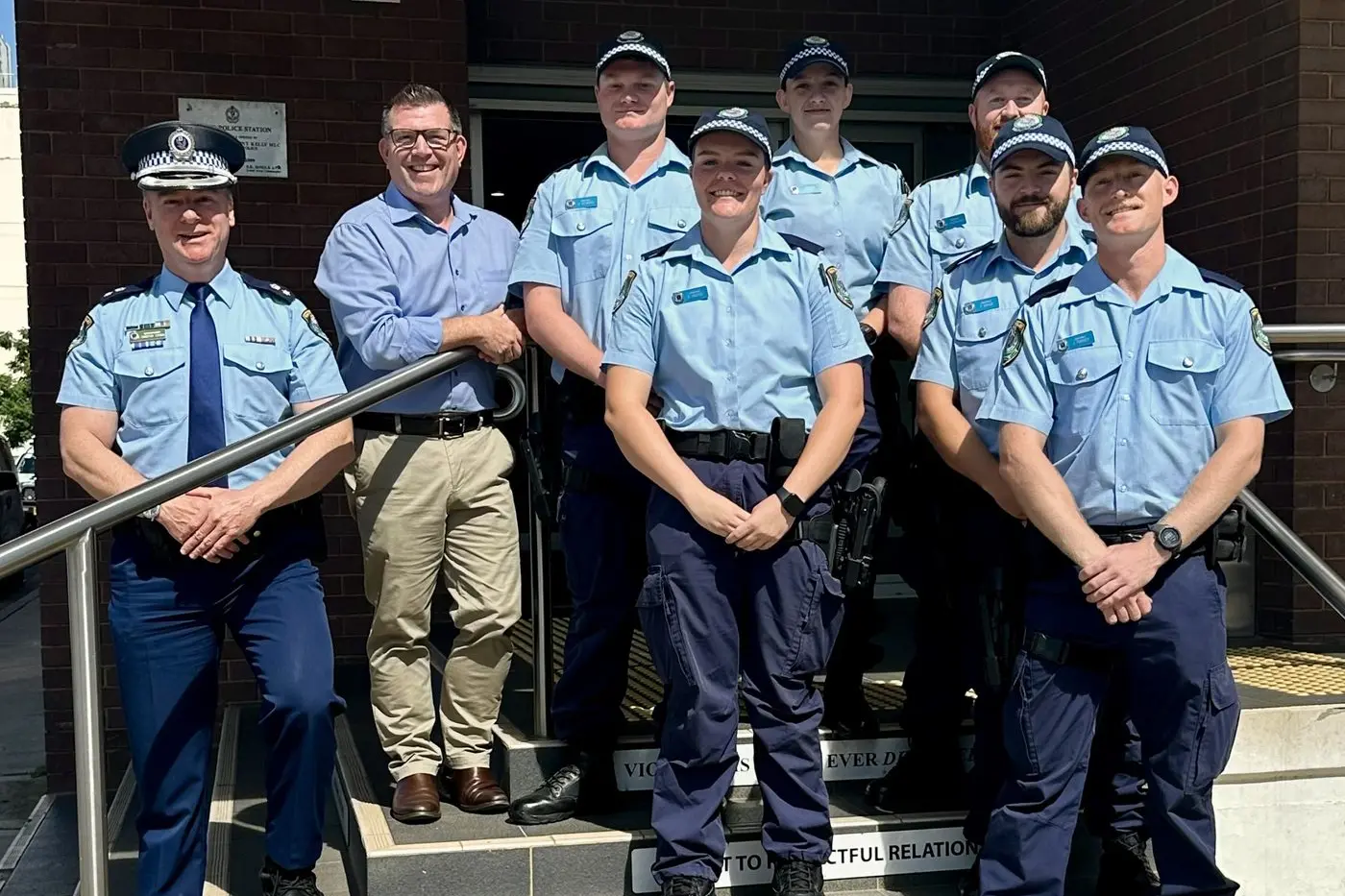 Superintendent Timothy Chinn and State Member for Dubbo Dugald Saunders (both at left)\\u00A0have welcomed the six keen and fresh-faced new probationary constables who are continuing their police training in the central west at local stations. Photo: Supplied