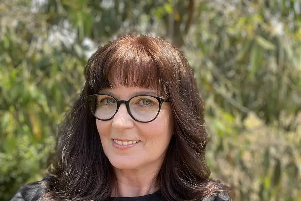 Multi-published Central West author Kim Kelly. Photo: Supplied