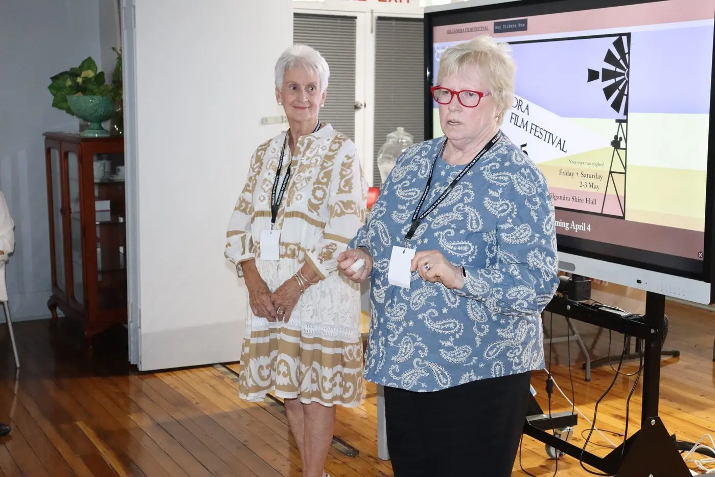 Helen Oates and Sue Armstrong talk about the Friends of the Gilgandra Film Festival. Photo: Dubbo Photo News.