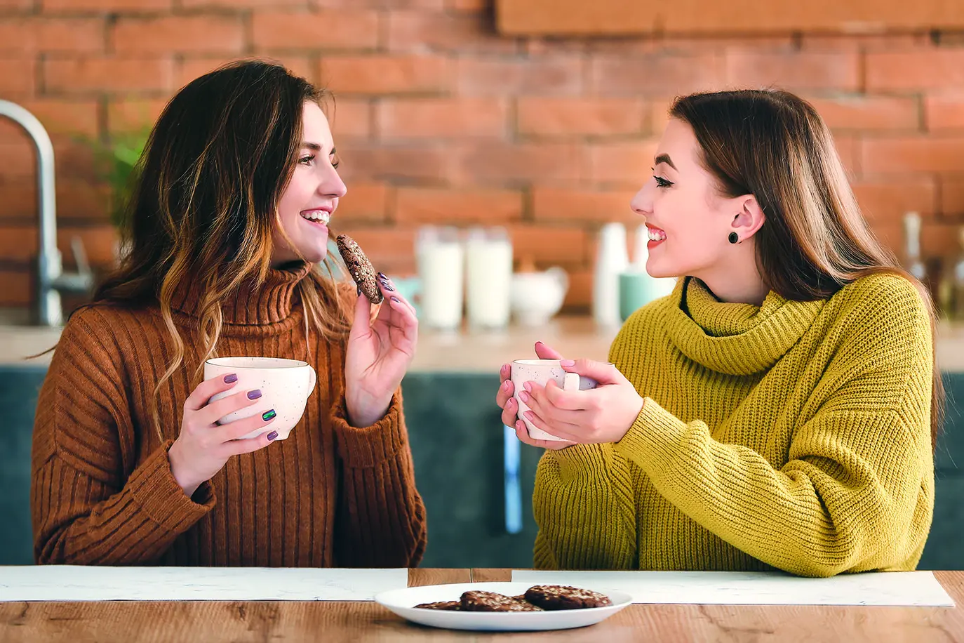 Look for a roommate who is open to regular house meetings to discuss any concerns.