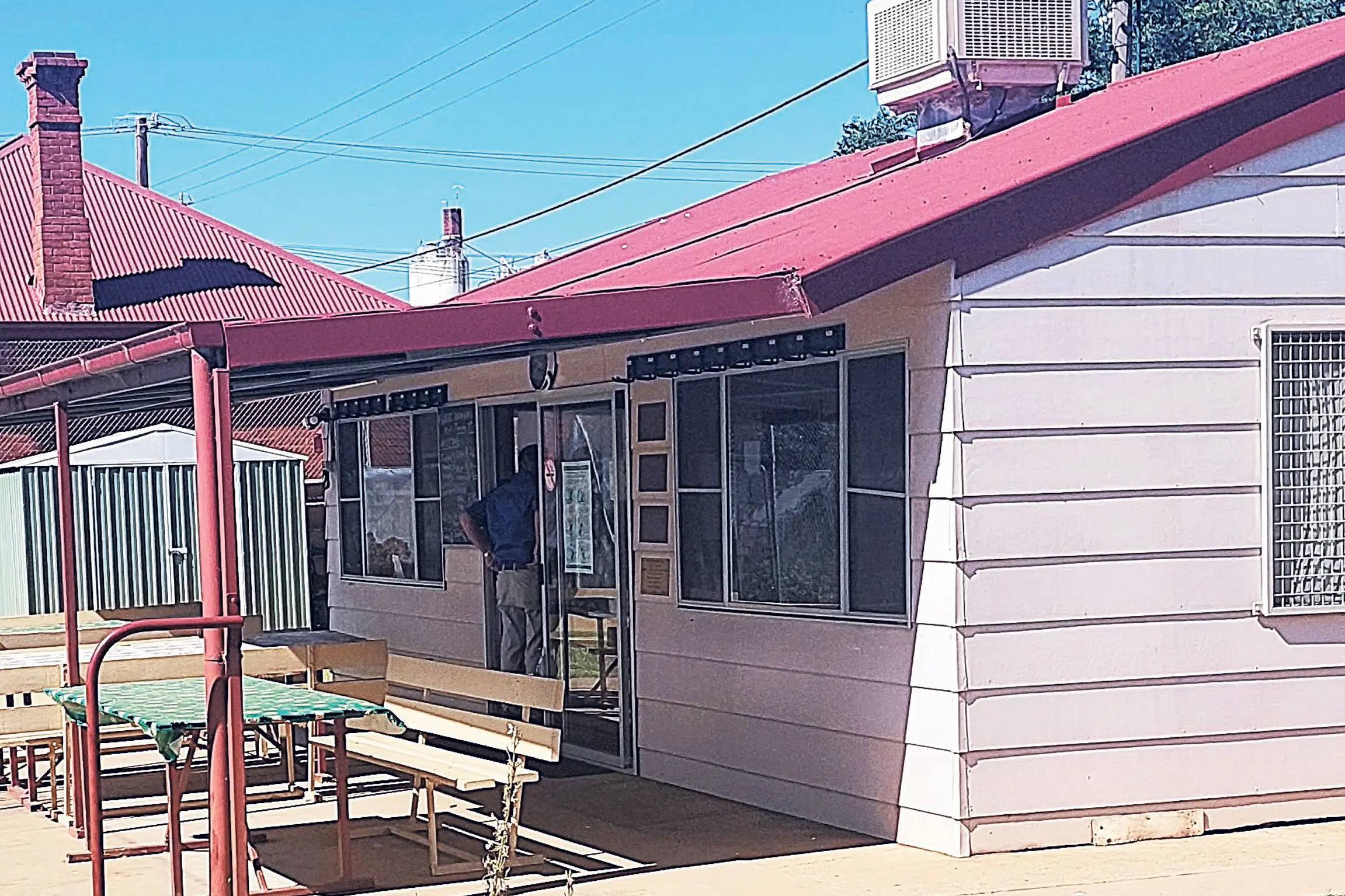 <p>At last, time for cake! Latest general meeting of Dubbo Croquet Club, Inc was held this week on Monday, November 17 with the venue, as always, the clubhouse. Photo: Supplied </p>\\n