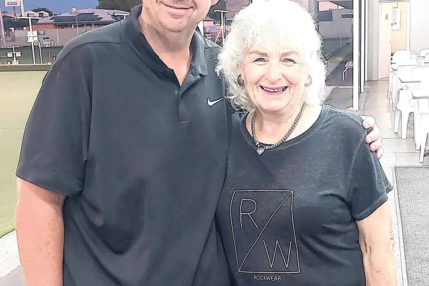 <p>Winners of the final game of the Walkom Bros tournament played last week were Victor Brook and Gaye Cottee. Photo: Supplied</p>\\n