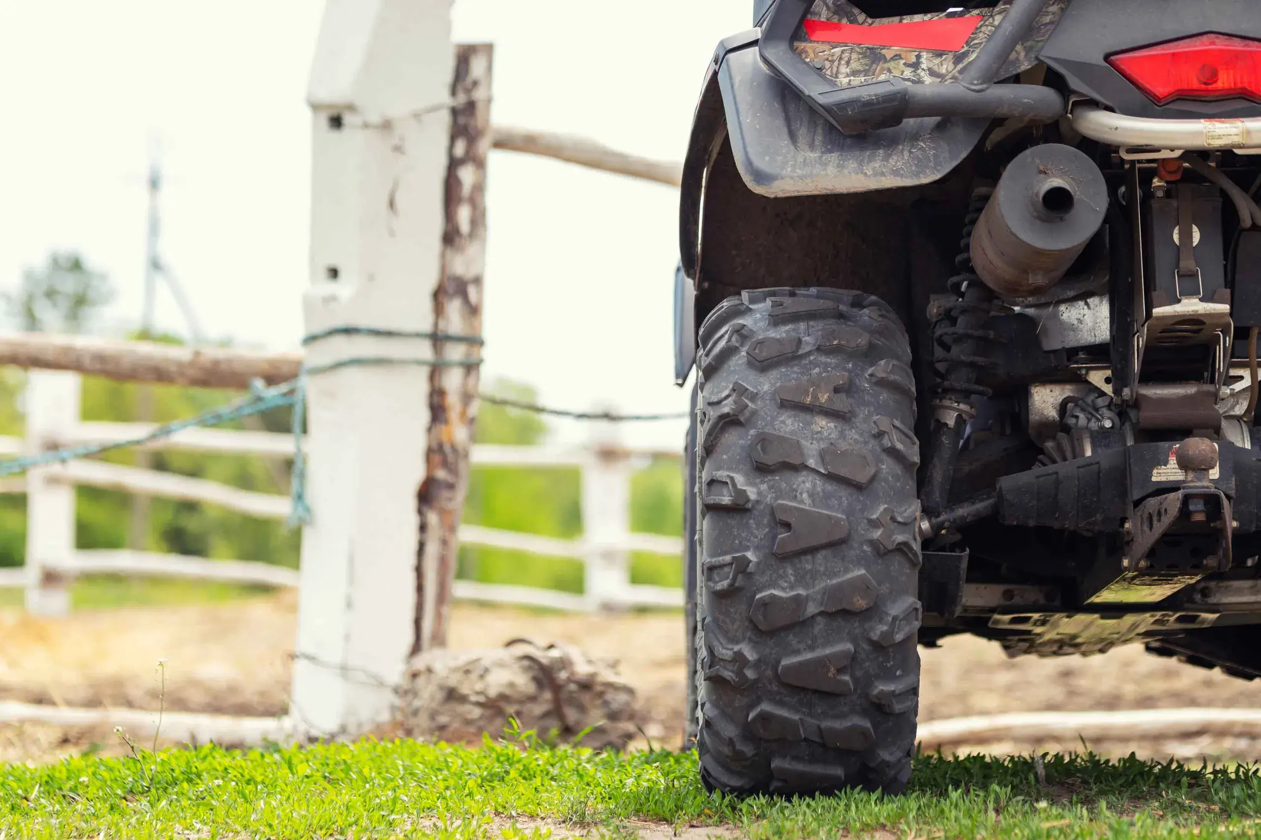 <p>Quad bikes remain one of the leading causes of serious injury and death on Australian farms.</p>\\n