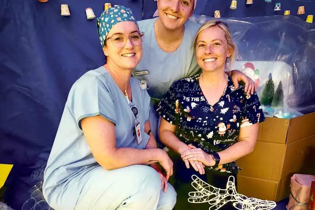 <p>Corinne, Zoe and Minnie at Dubbo Private Hospital. Photo: Dubbo Photo News. </p>\\n