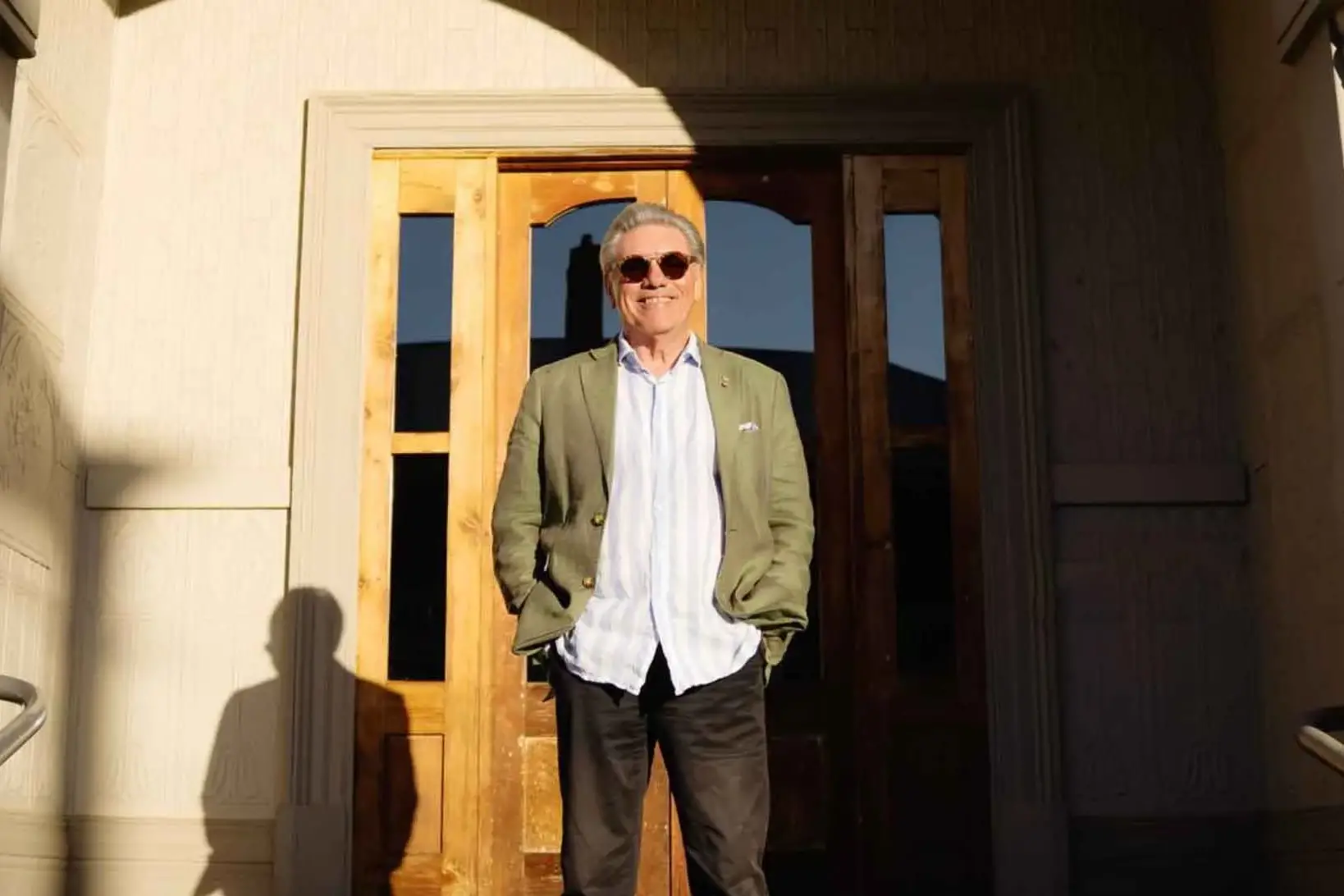 <p>From Sydney Opera House to village hall, Lyndon Terracini is basking in country town life. Photo: AAP/Kieran Gilfeather</p>\\n