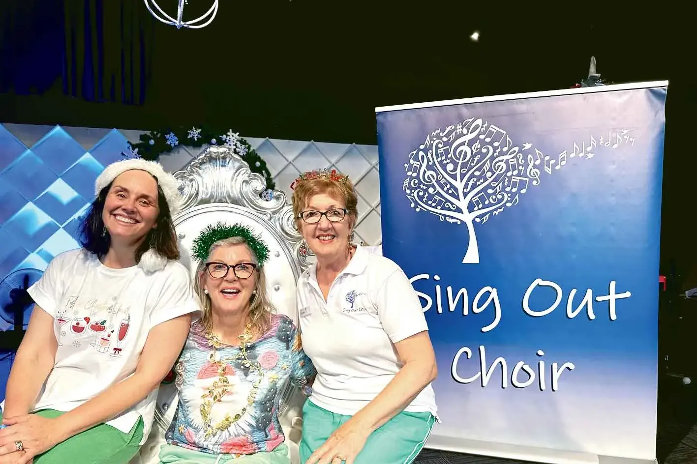 <p>Camilla, Anne and Sharon end the year on a high note. Photo: Dubbo Photo News. </p>\\n