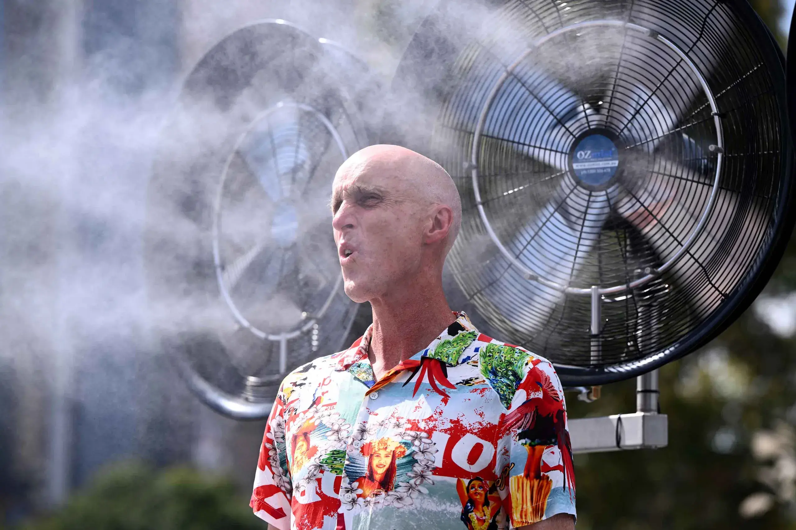 <p>Cooler conditions are expected for much of Victoria, although the heat is far from over. Photo: AAP/Joel Carrett</p>\\n