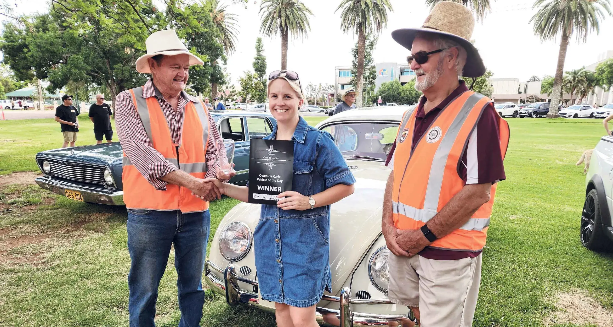 Dubbo Classic Cars and Coffee heat up Victoria Park