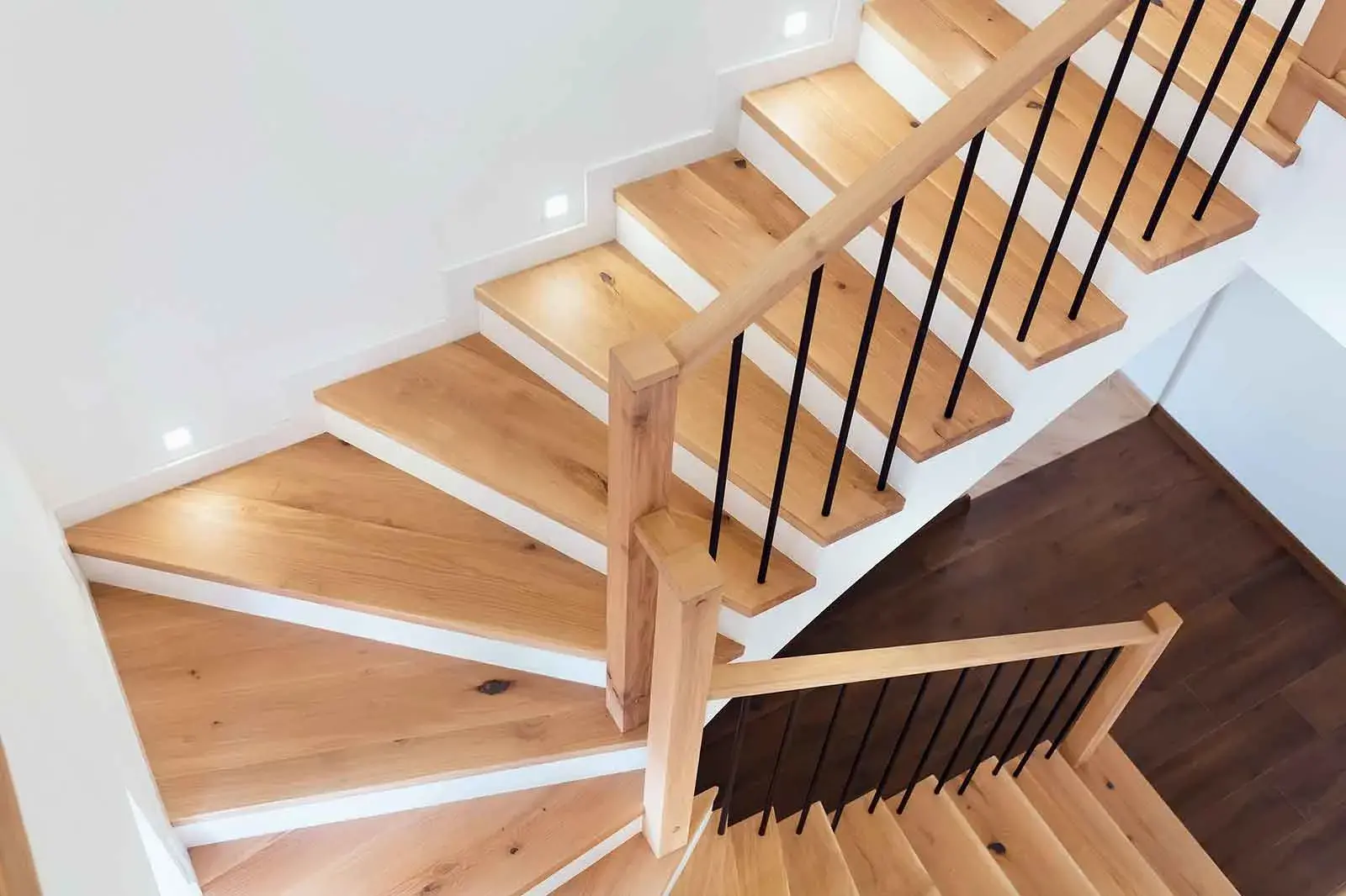 <p>Staircases offer plenty of opportunity to express style and lift the look of your home entry or hallway.</p>\\n