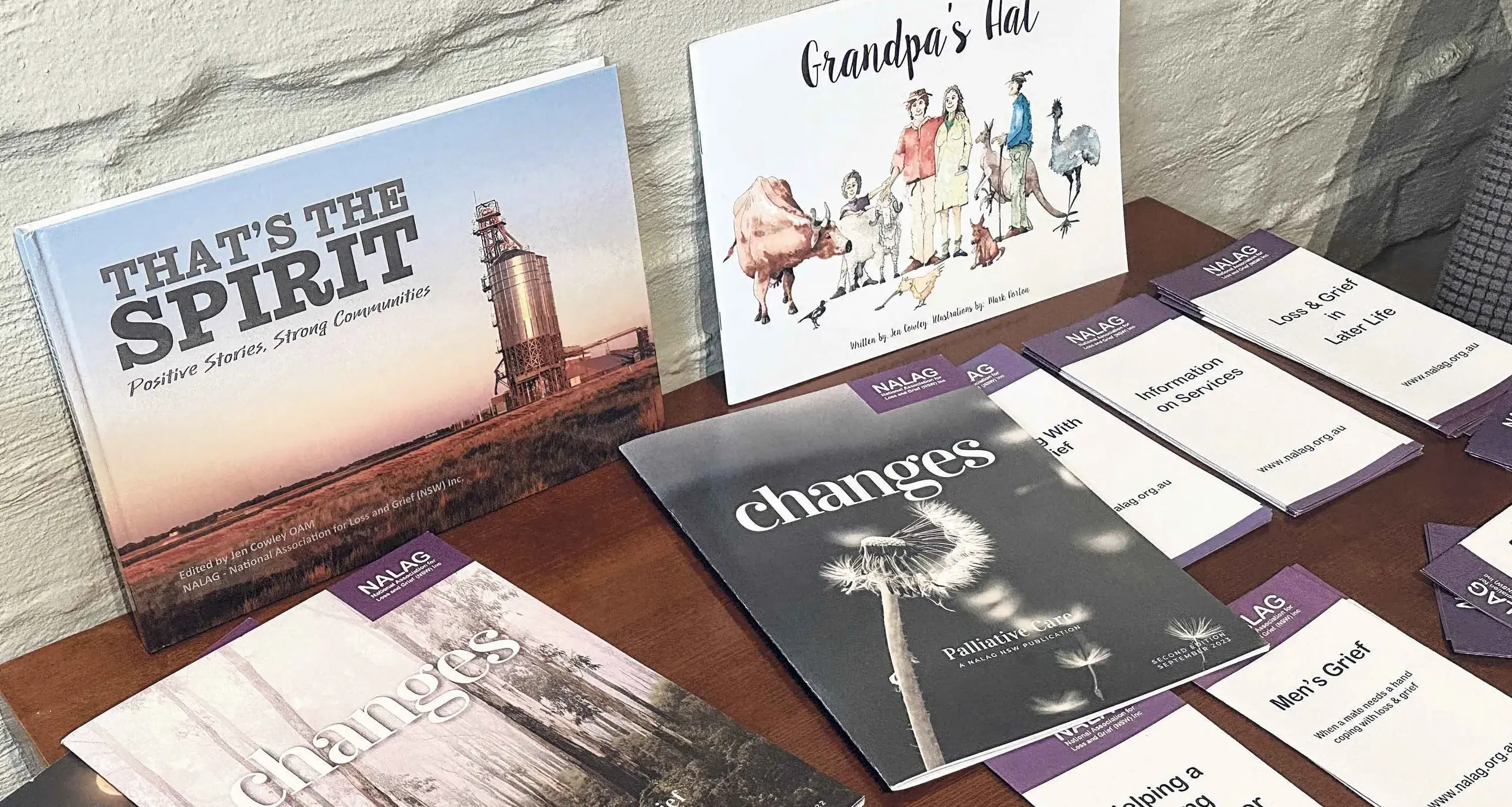 NALAG's new number 13 000 GRIEF: \"A compassionate connection\"