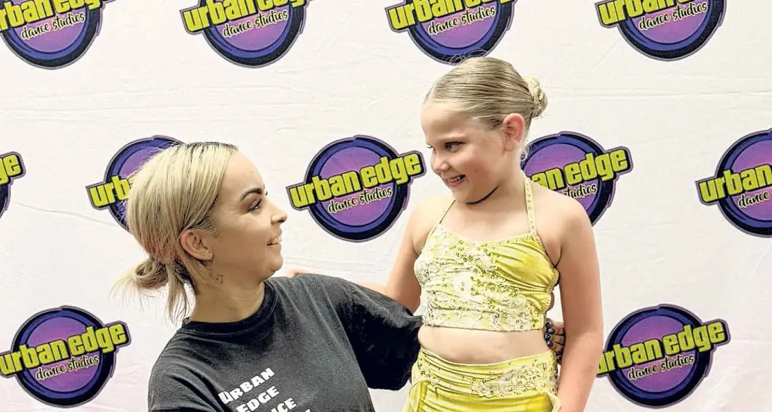 Dubbo dance community rallies to honour Jessica and Caroline