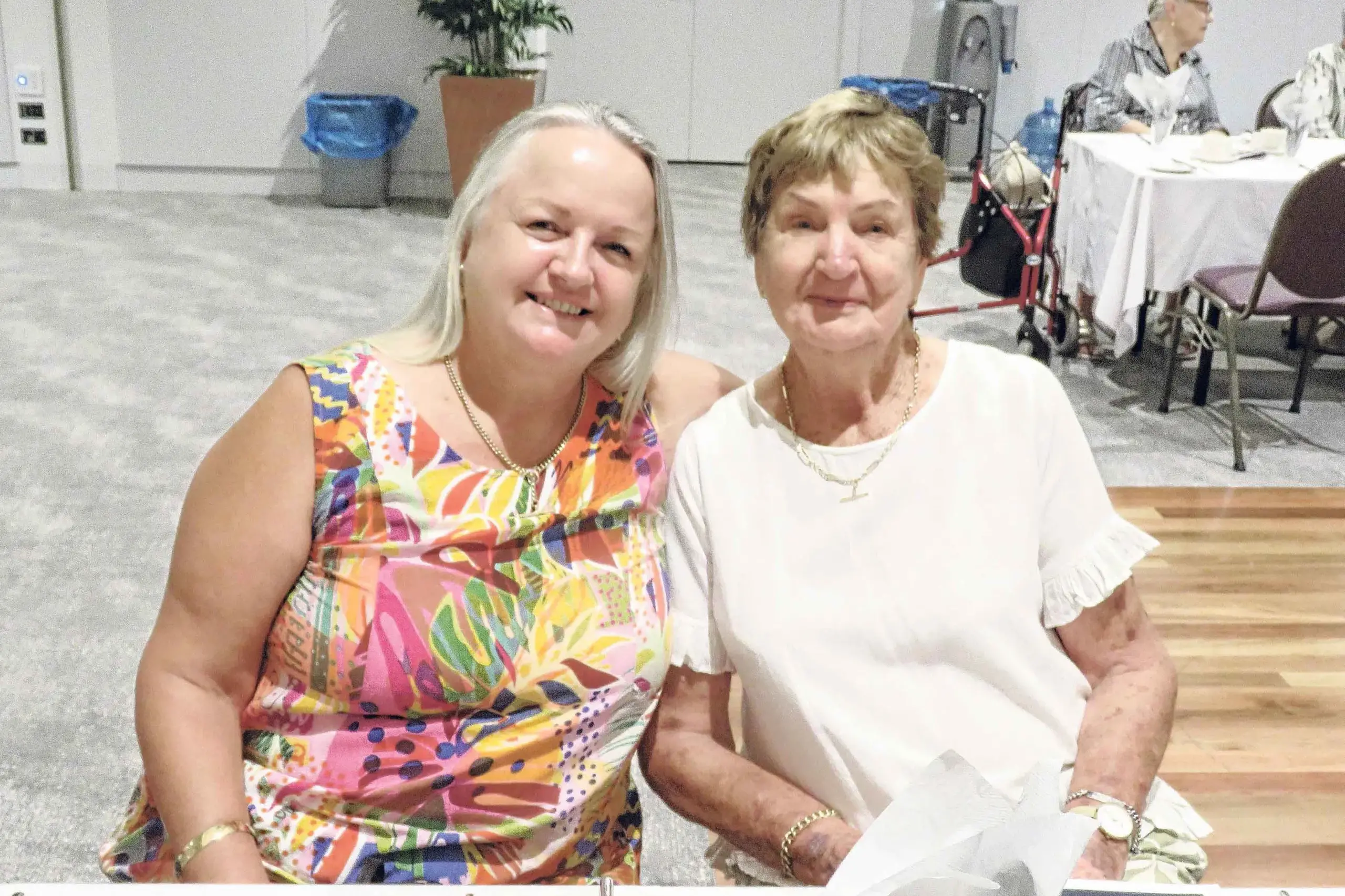 <p>Lesley Whitehead (right) was accompanied on the day out by her daughter Colleen, visiting from interstate. </p>\\n