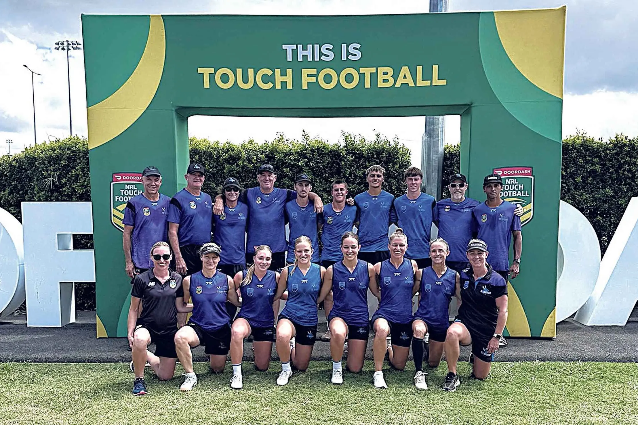 <p>The Dubbo contingent who competed in various sides in Coffs Harbour, sharing the spoils at the recent NSW State Cup, back-row, from left, Neil Webster, David Ryan, Cameron Crowley, Pete Thomas, Matty Dawson, Loch Murphy, Ryan Eade, Paddy Grose, Rick Davis, and Harry West.  Front row, from left, Steph Hull, Emma Fitzgerald, Phoebe Fitzgerald, Ava Sutcliffe, Isla Bassingthwaite, Tracey Whillock, Shelly Darcy, and Nic Grose. Absent: Richie Richardson and Shannon Smith. Photo: Supplied</p>\\n