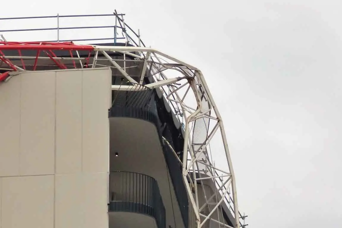 No structural damage confirmed at Dubbo crane collapse site as recovery ramps up