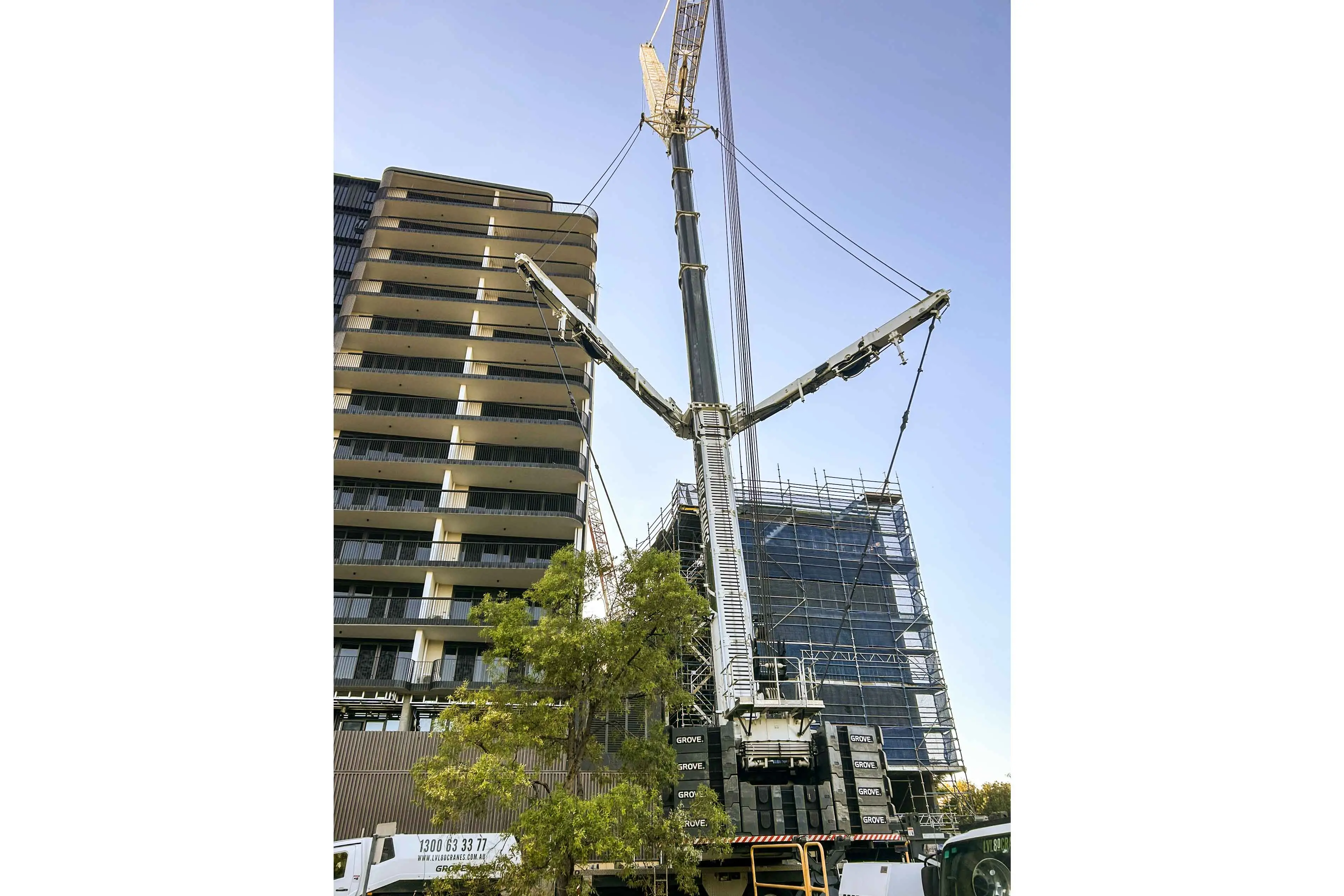 <p>A photo supplied on Thursday by the developer shows recovery work continuing at the No.1 Church Street project. A severe storm in Dubbo the previous Thursday, March 26, caused the partial collapse of a construction crane. Photo: Supplied</p>\\n