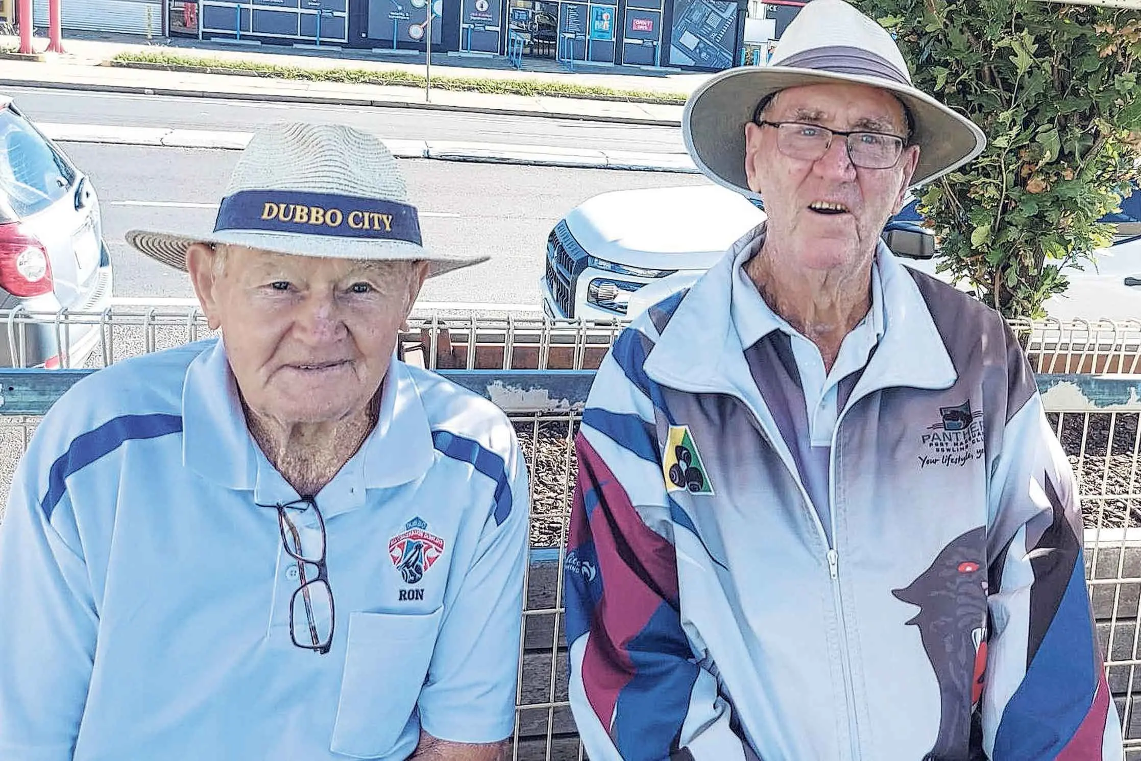 <p>Old stagers still up for a game, Ron Weigold and Ken Whitaker, showed that age is no barrier at RSL Combination Bowls last week. Photo: Supplied</p>\\n