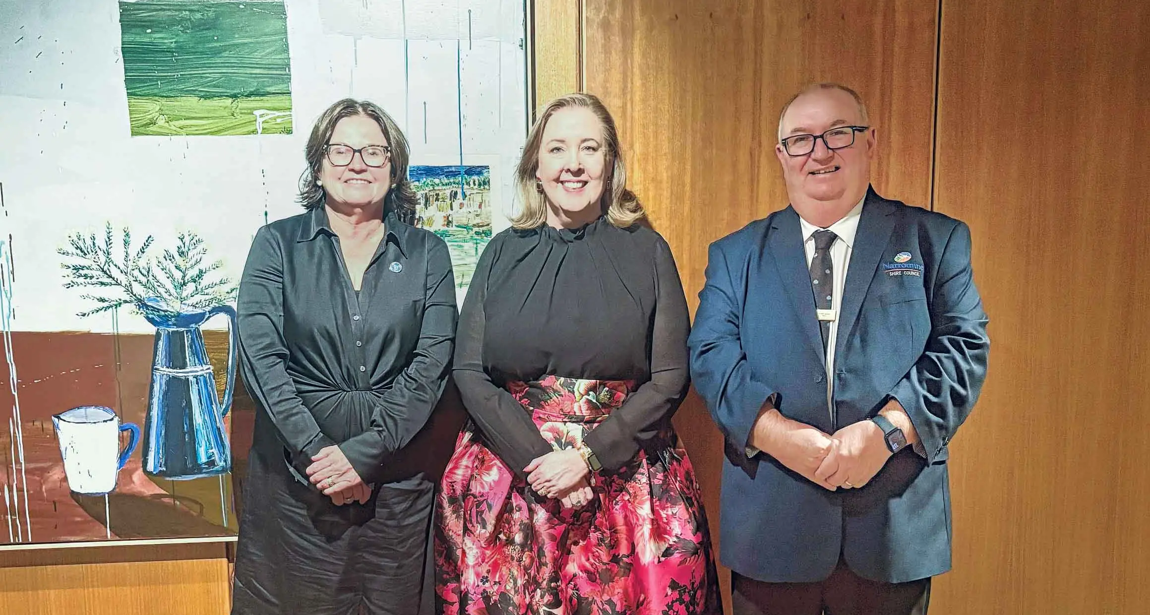 Narromine Shire drives taxi message home to regional transport minister