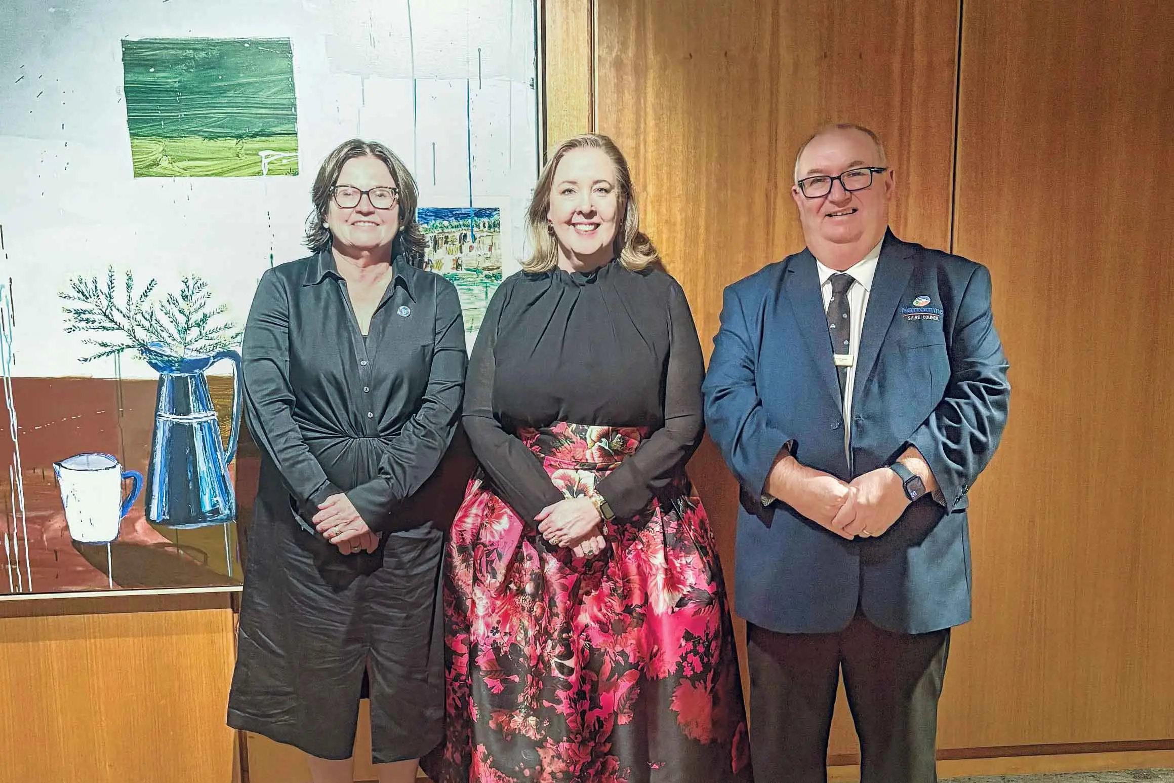 Narromine Shire drives taxi message home to regional transport minister