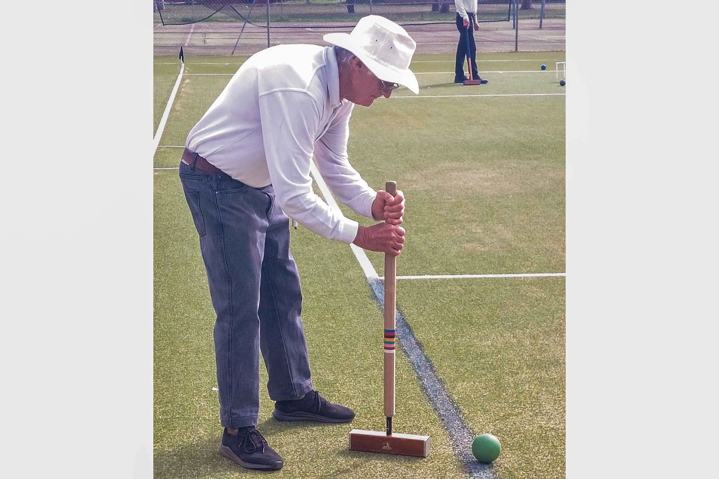 <p>Stan Ellis sets up to run a hoop. Photo: South Stake</p>\\n