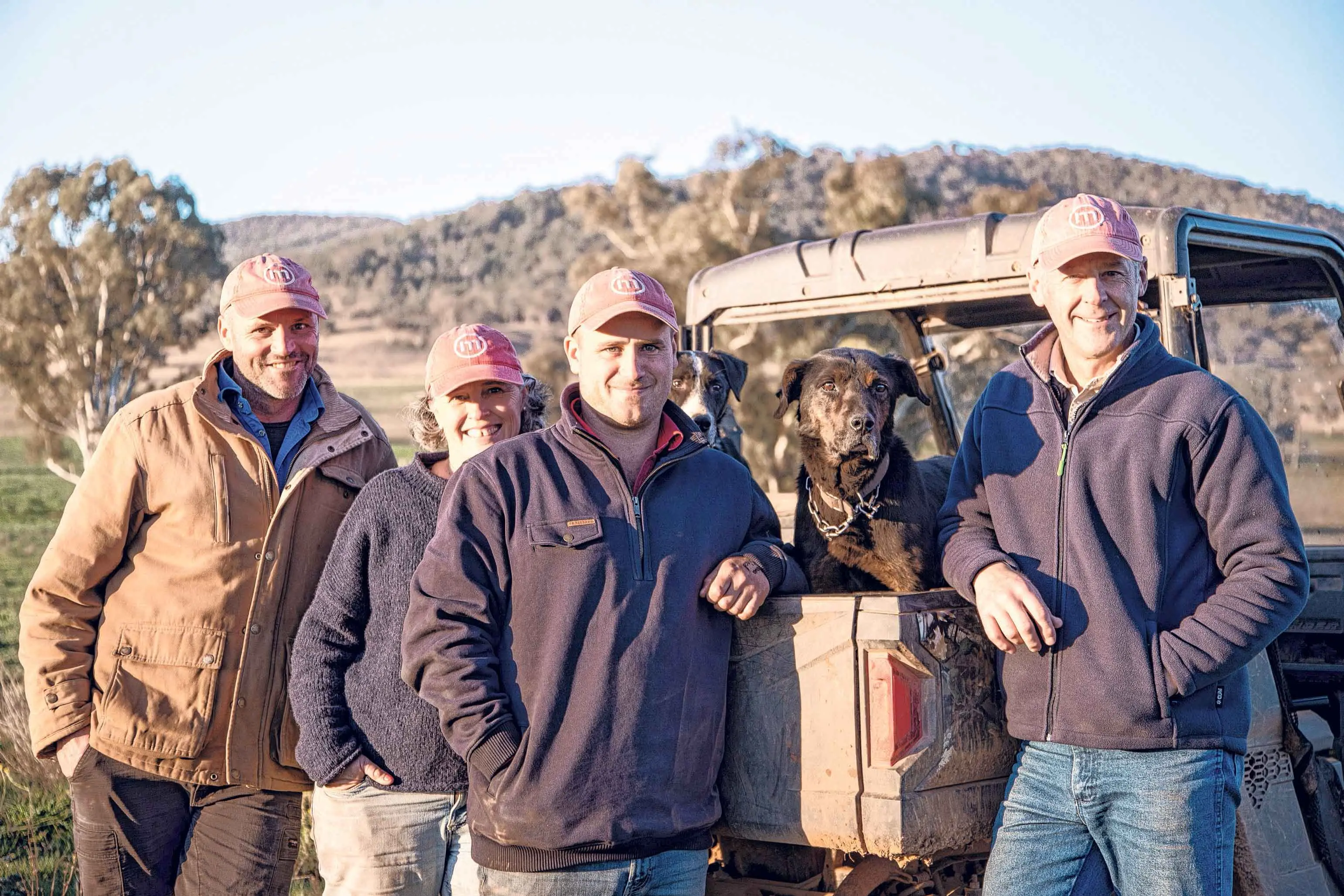 <p>\\'Team Mumblebone Merinos\\' are all smiles after the deal announcement. Photo: Supplied. </p>\\n