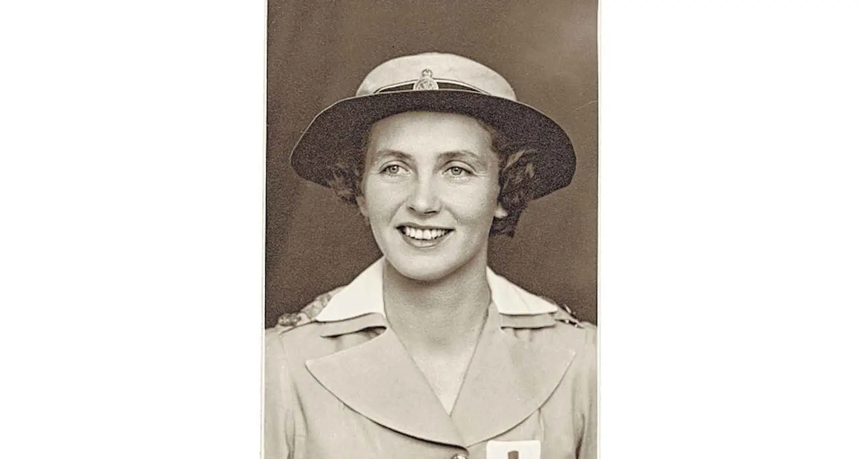Distinguished service by local woman