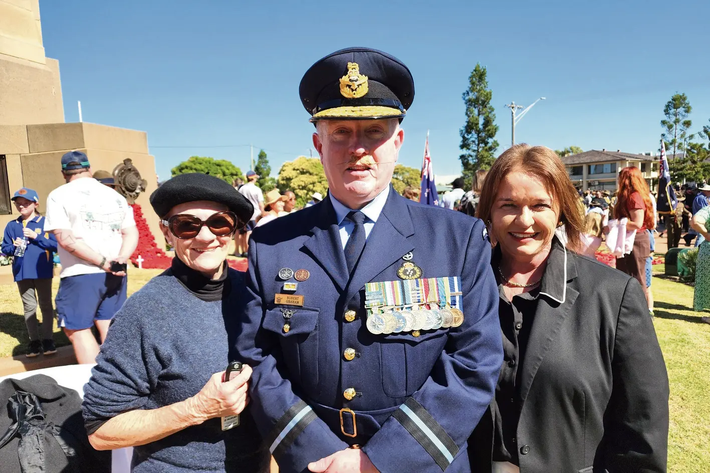 <p>Helen Graham, Air Commodore Robert Graham, and Rebecca Zaia. Photos: Ken Smith</p>\\n
