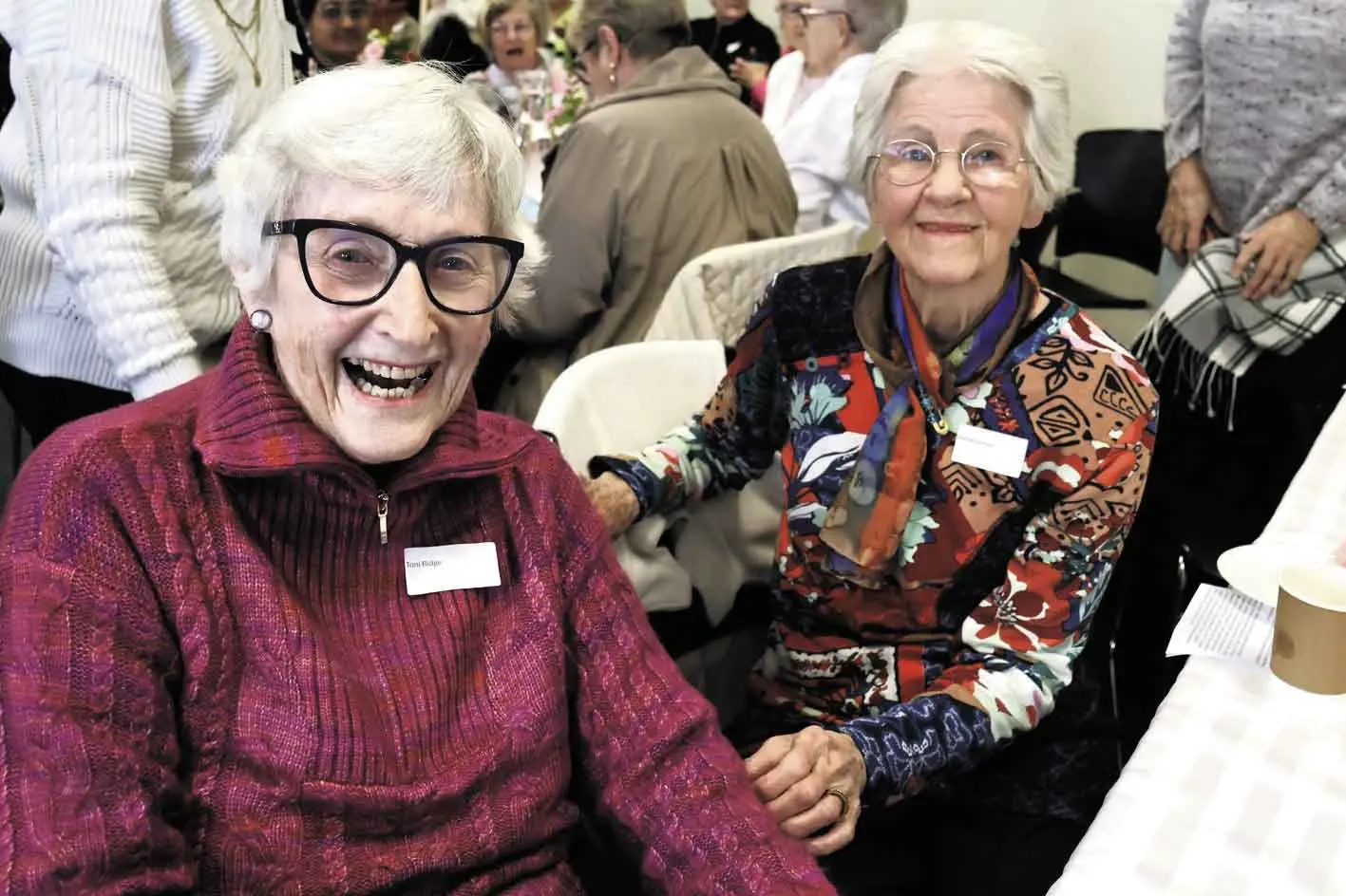 <p>Toni (patron) and Lorna (39 years as a Pink Lady). Photo: Dubbo Photo News. </p>\\n