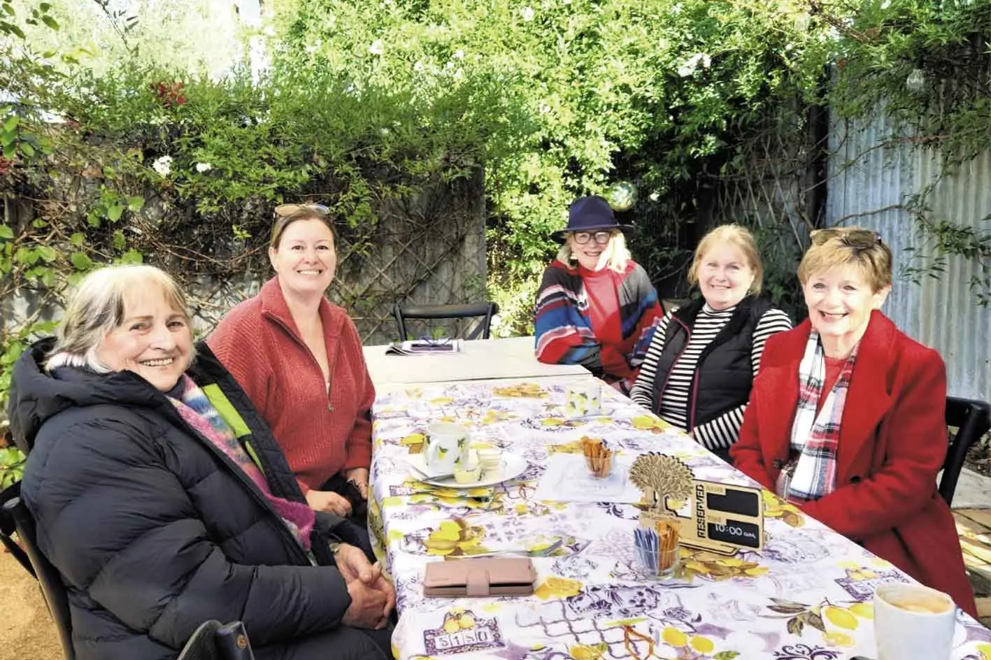 <p>Madeleine Cannon, Raelene Graham, Belinda Edmondson, Liz Heilbron, and Sally Anderson enjoyed the casual cuppa catch up in Geurie last month. More are planned. Photo: Dubbo Photo News/Aleea Haumono</p>\\n