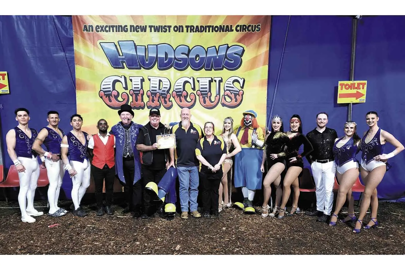 <p>The Stars of Hudson\\u2019s Circus on the opening night of their show in Dubbo with Cape 4 Kids Australia Inc representatives Heather and Jason Rogers. Photo: Dubbo Photo News</p>\\n