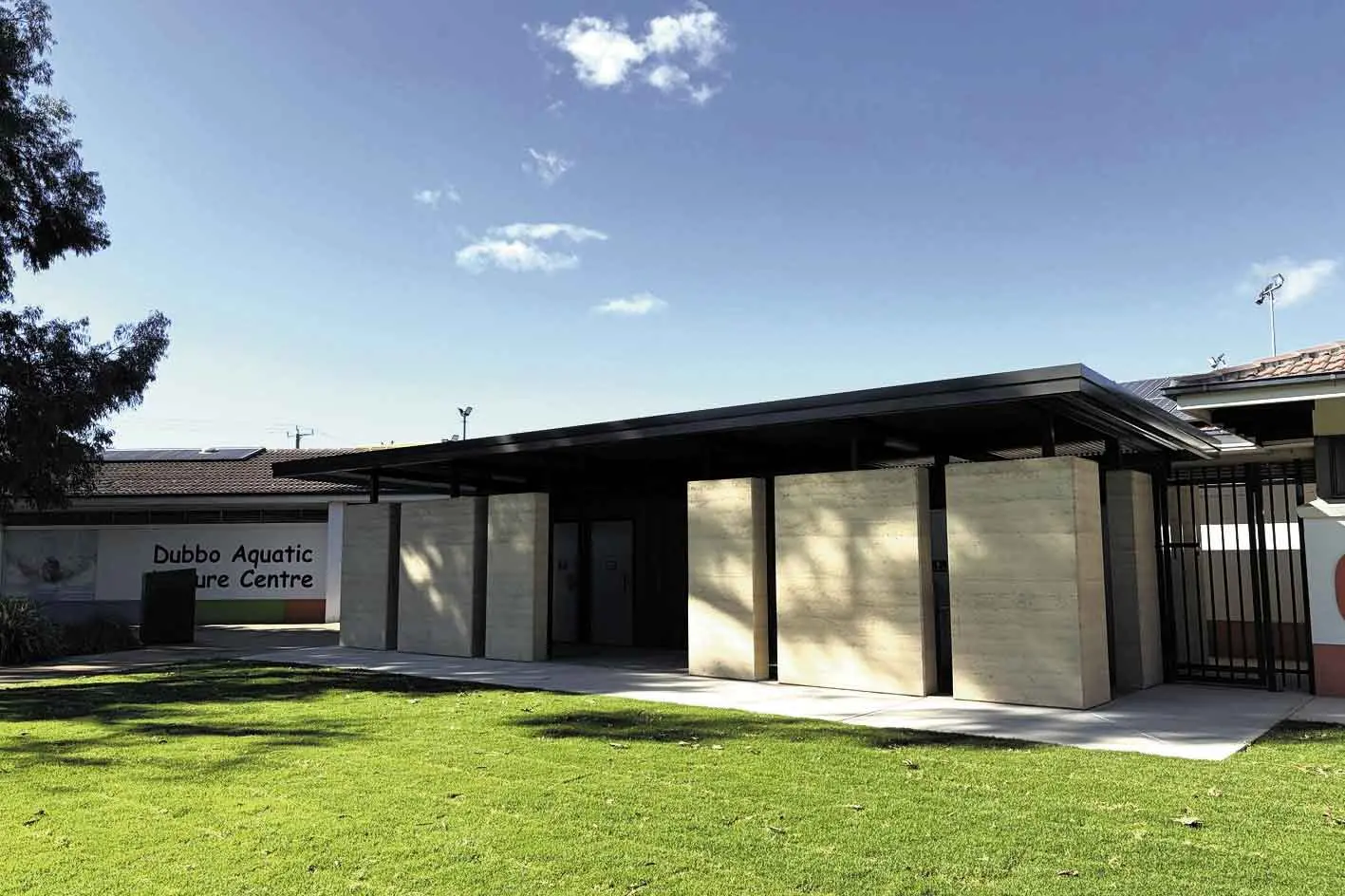 <p>New loos in Victoria Park. Photo: Dubbo Regional Council</p>\\n