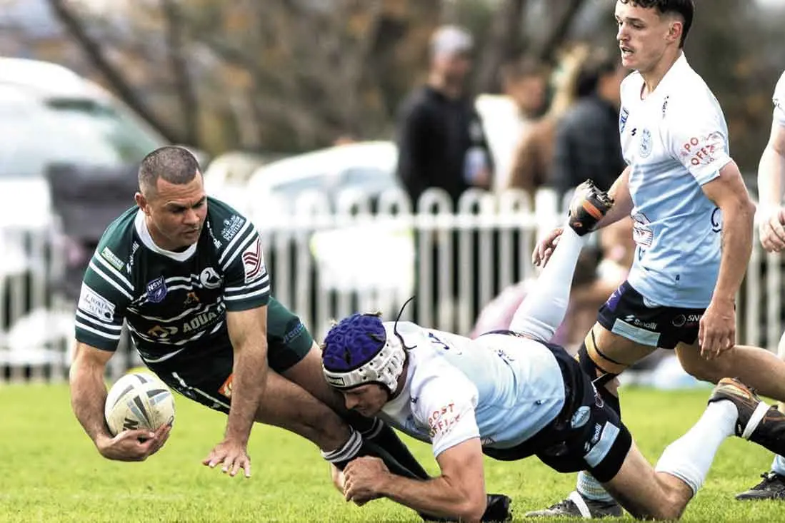 <p>A hard-fought 30-24 win by Dunedoo Swans over the Gulgong Bull Terriers at Gulgong last round effectively shut the door on the Terriers\\u2019 chances of making the top five. Photo: Col Boyd Photography</p>\\n