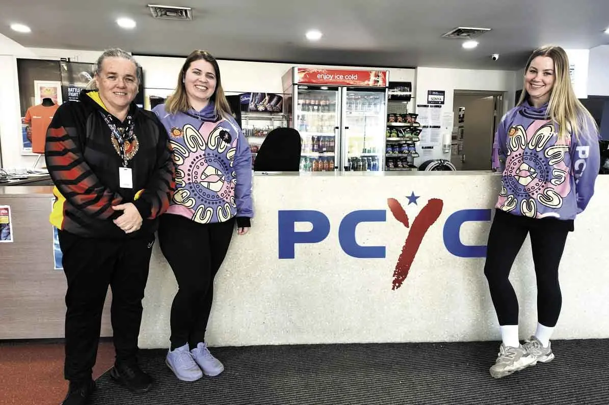 <p>Dubbo PCYC\\'s Sonya Rath, Claudia Bruce and Abbey Carr. Photo: Dubbo Photo News</p>\\n