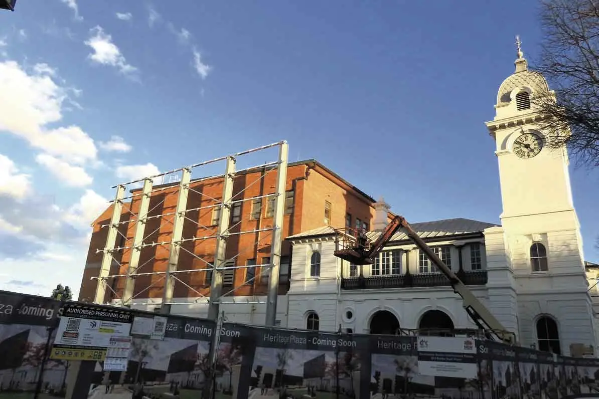 <p>The new Heritage Plaza currently under construction. Photos: Dubbo Photo News</p>\\n
