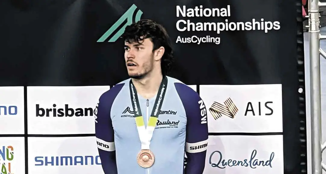 Danny brings “home” the cycling gold, defeating the “old enemy” in Glasgow