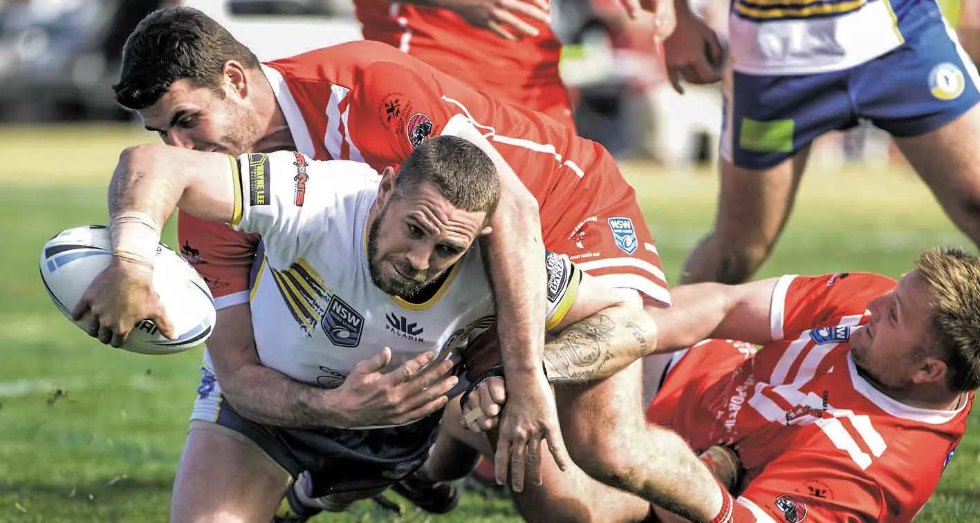 Unicorns and Swans win in a tight bush league final series