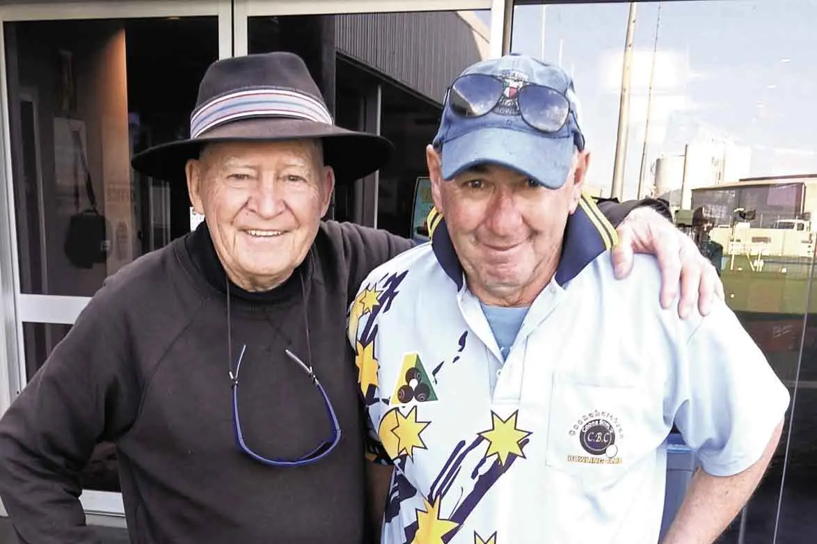 <p>Saturday winners are all smiles: Barry Young and Anthony Coe. Photos: Back Bowls</p>\\n
