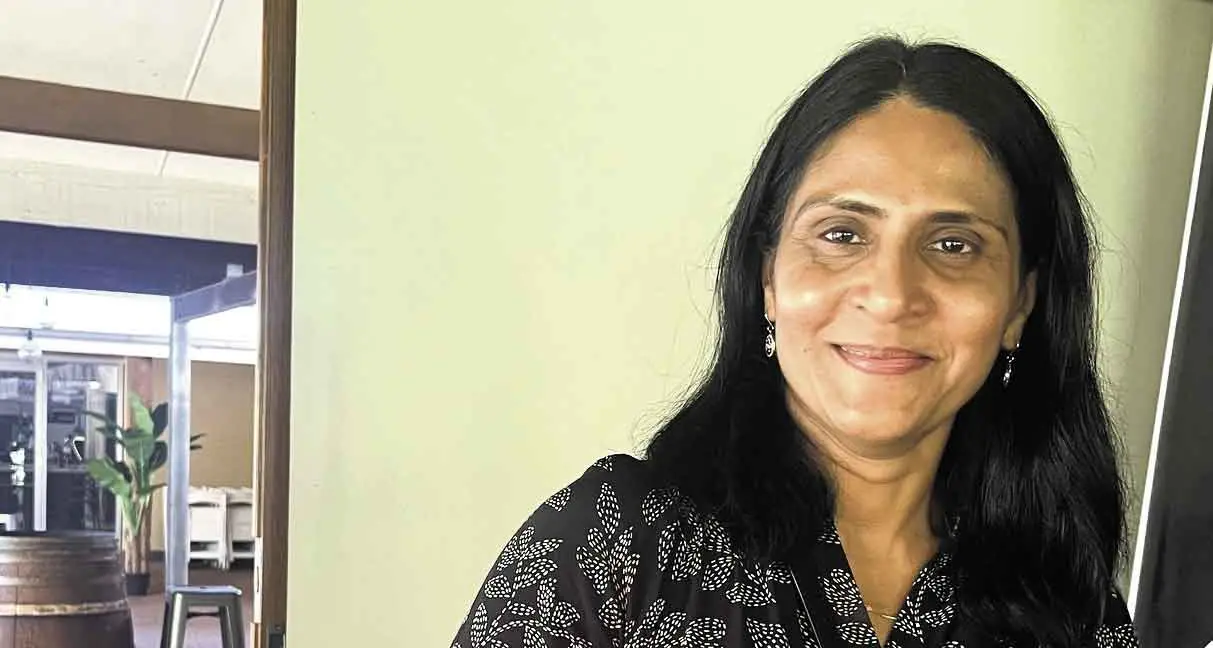 Page 3 Profile: Jisha Mathew