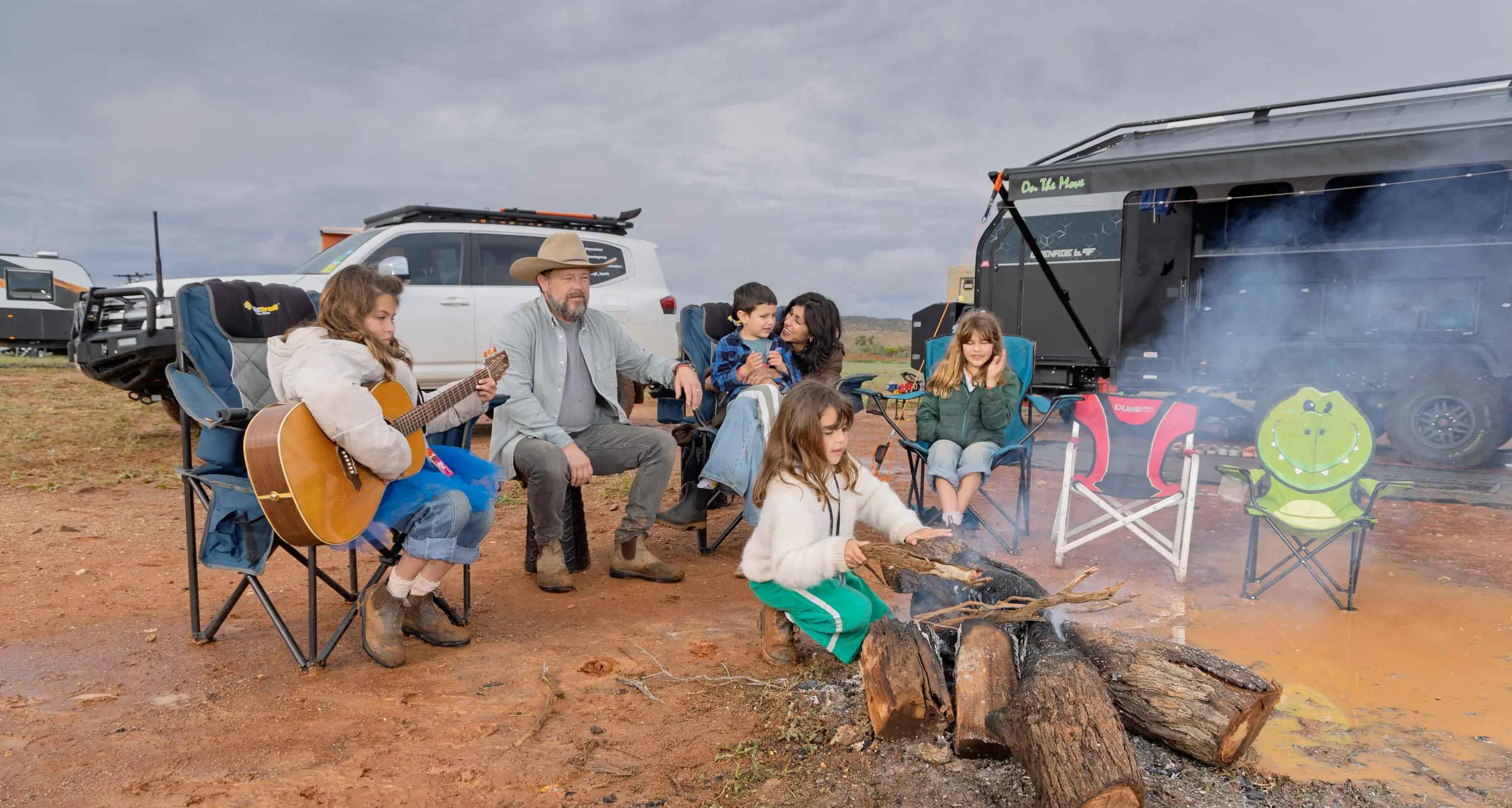 Musician trades 'dream home' for van life in red dirt
