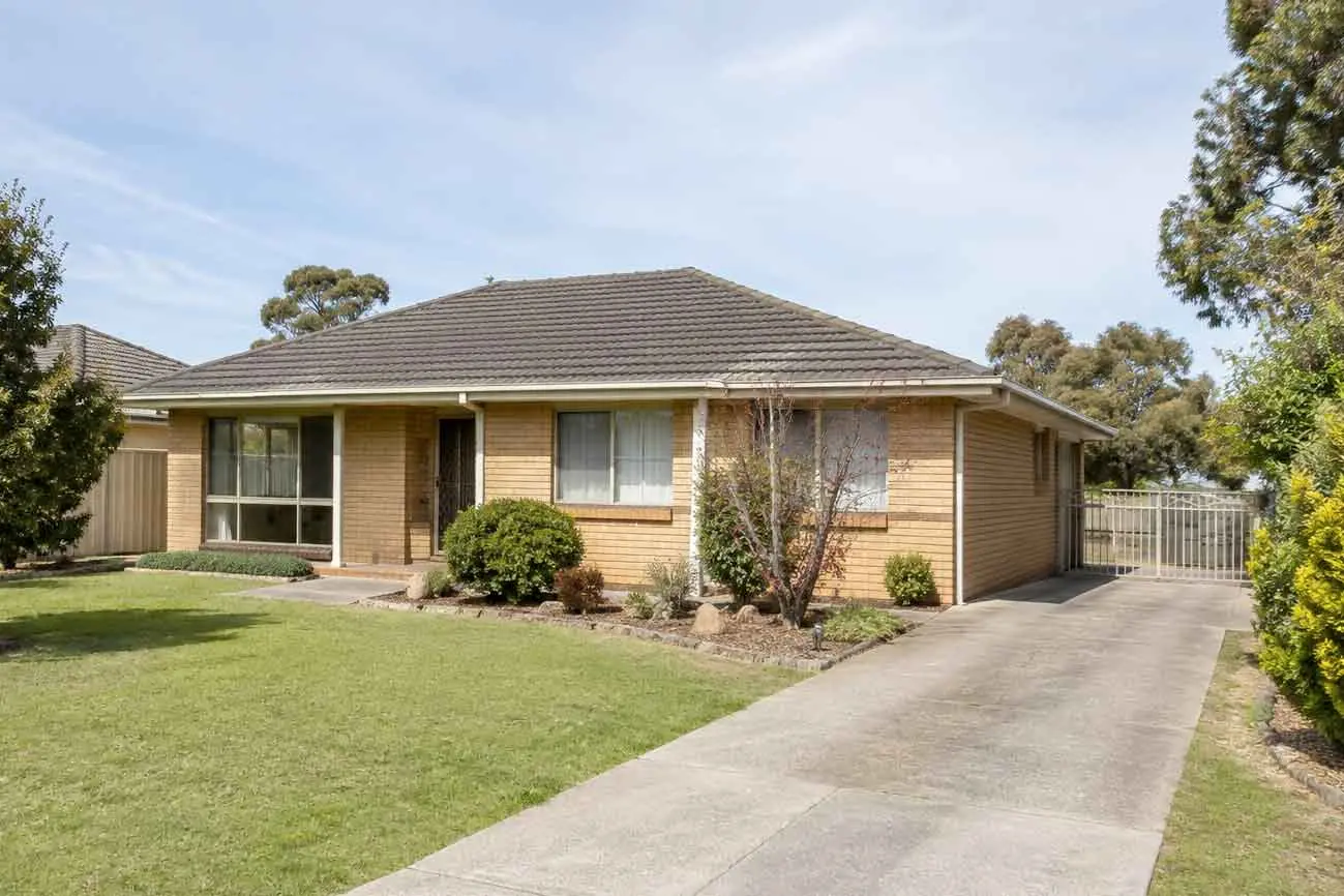 <p>Amid sky high prices, there\\'s growing calls for a clearer definition of what is affordable housing. Photo: Dubbo Photo News/DT</p>\\n