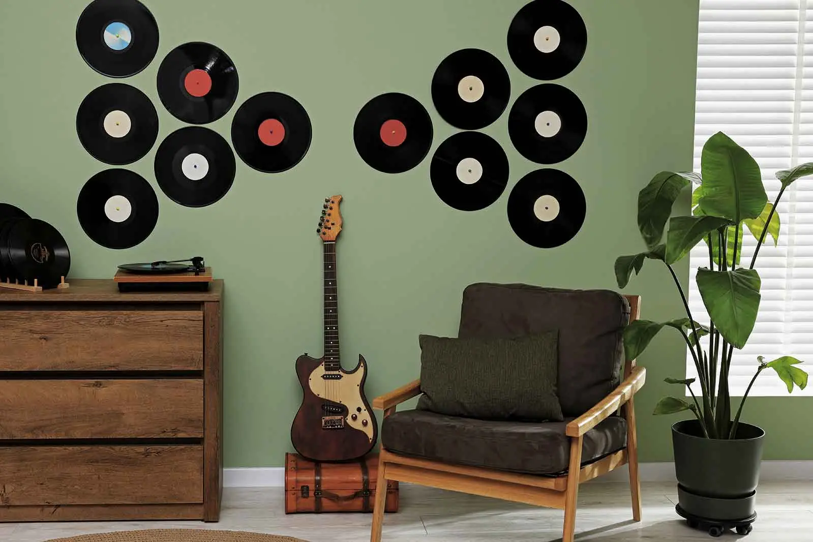 <p>Vinyl records can double as stylish home d\\u00E9cor, provided valuable albums are displayed and stored carefully.</p>\\n