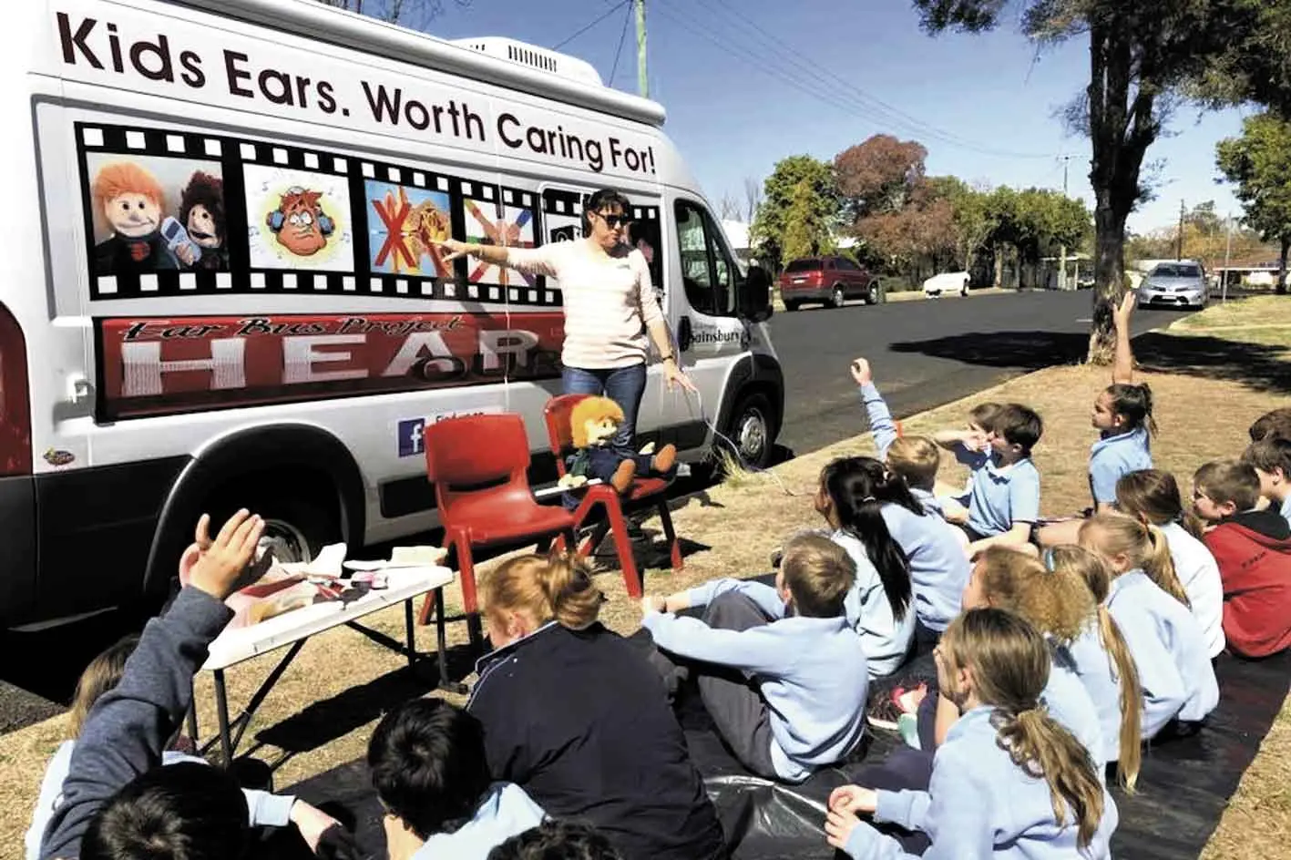 <p>The Hear Our Heart Bus Project at work in the community. It\\'s future remains uncertain due to a lack of funding. Photo: Supplied. </p>\\n