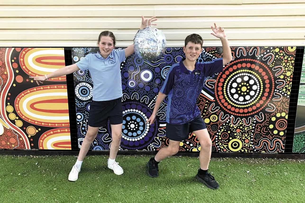 <p>Amelia and Ted are getting ready for the Narromine Public School P&C Market Fete on Thursday, September 17. Photo: Dubbo Photo News</p>\\n