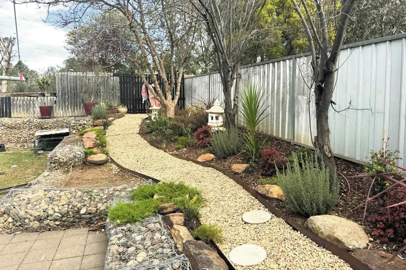Yard King offers a vast range of outdoor work and also gets those “one per-cent-ers” right!