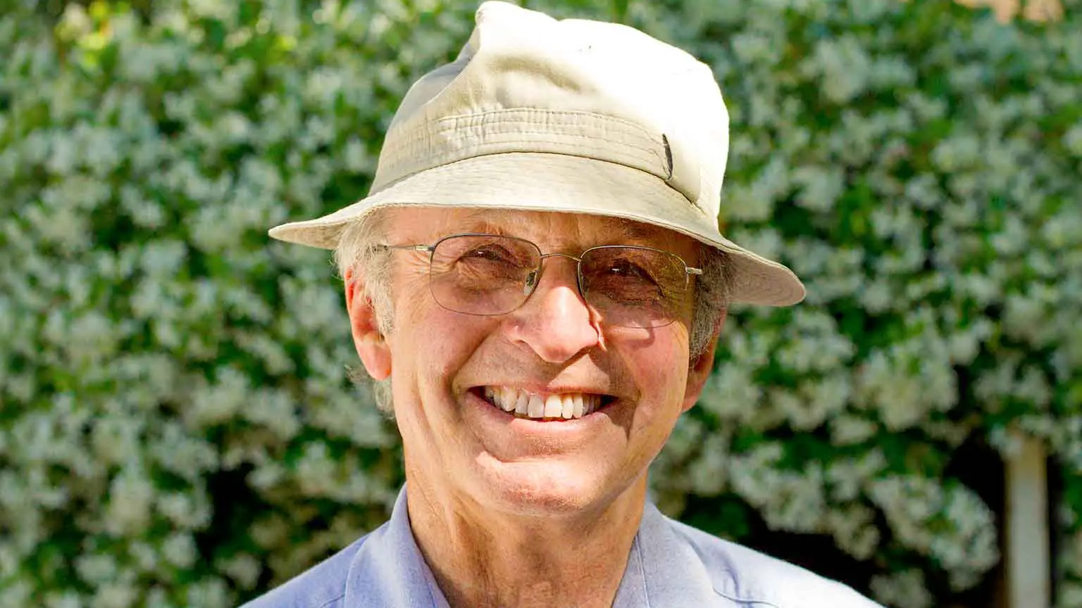 Air-conditioner repair man for all seasons: John’s half-century expertise in older units