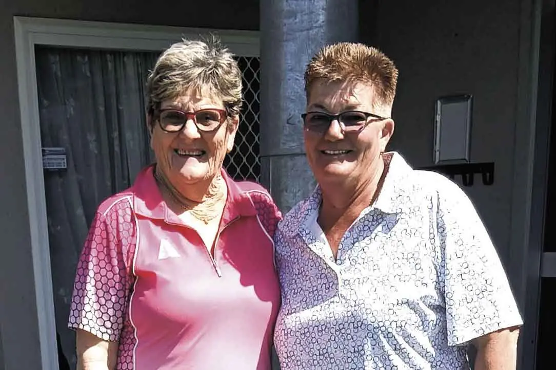 <p>Ladies winners Anne Knaggs and Sharon Johnston. Photos: Back Bowls</p>\\n